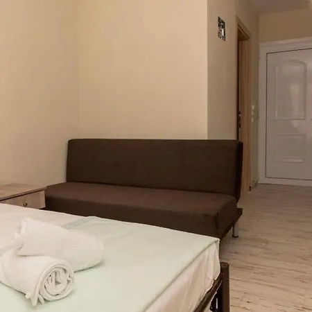 فندق For Rent Hermanos ستافروس
