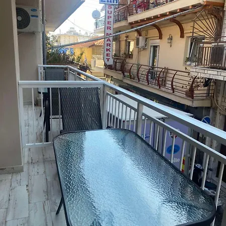 For Rent Hermanos ستافروس