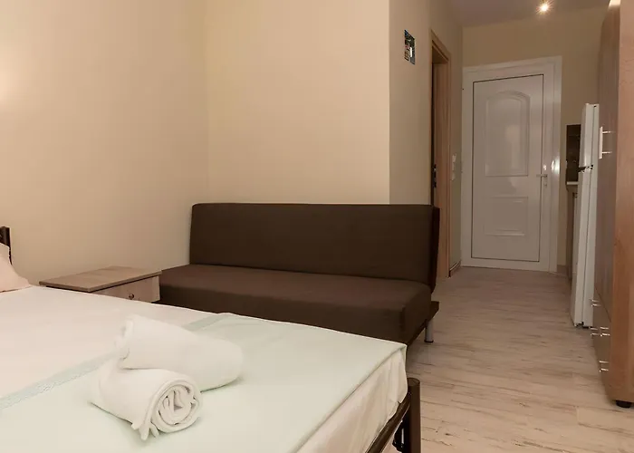 For Rent Hermanos 酒店 斯塔夫罗斯